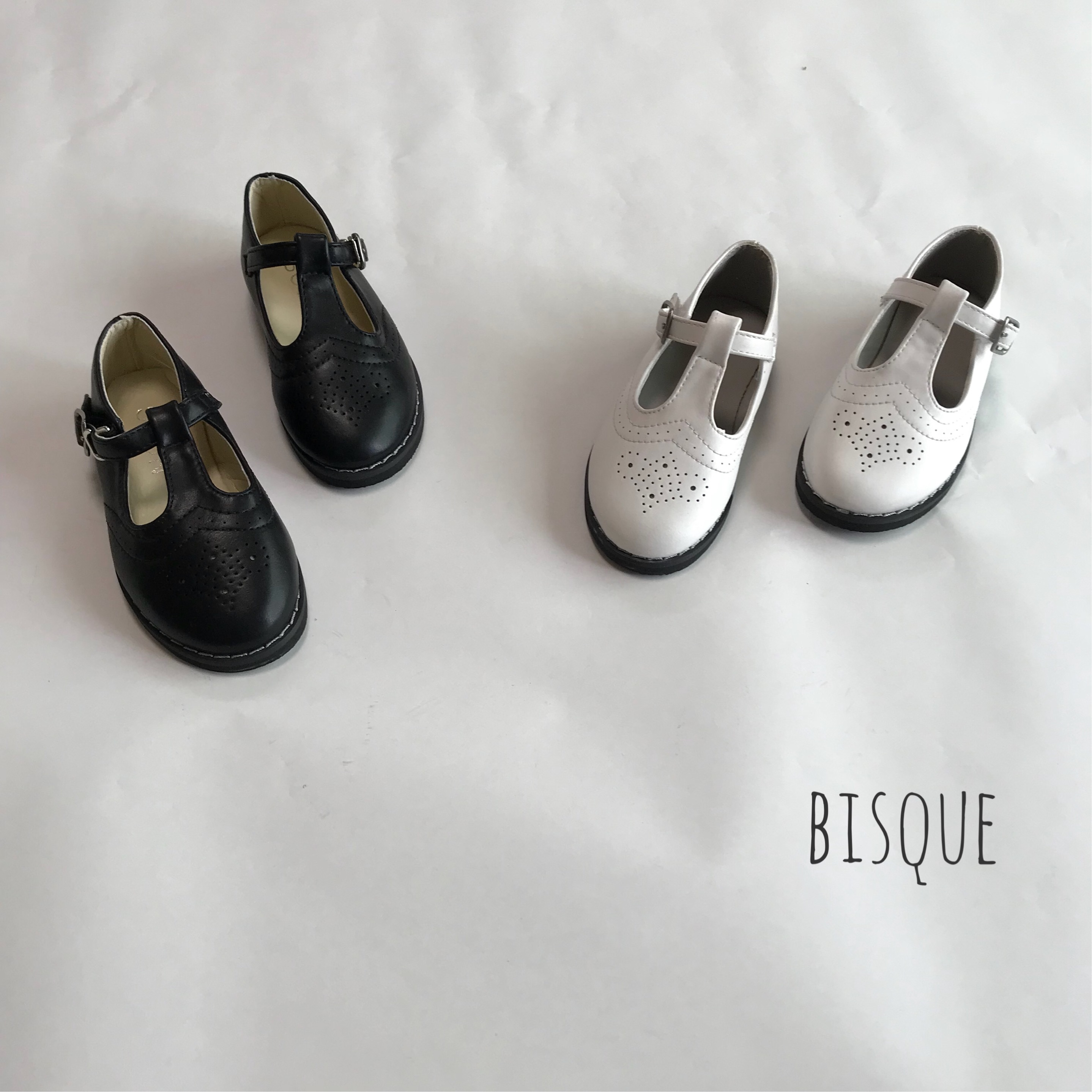 Tストラップシューズ 韓国子供服 Bisque びすく