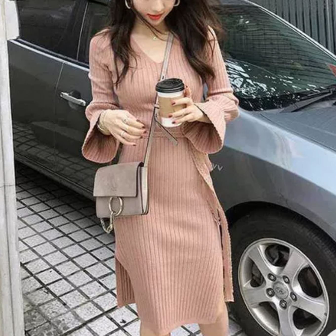 Vネック リボンベルト付き 美ライン ニット ワンピース 4色 B4854 韓国レディースファッション通販 Bella ベラハート Select Import Shop