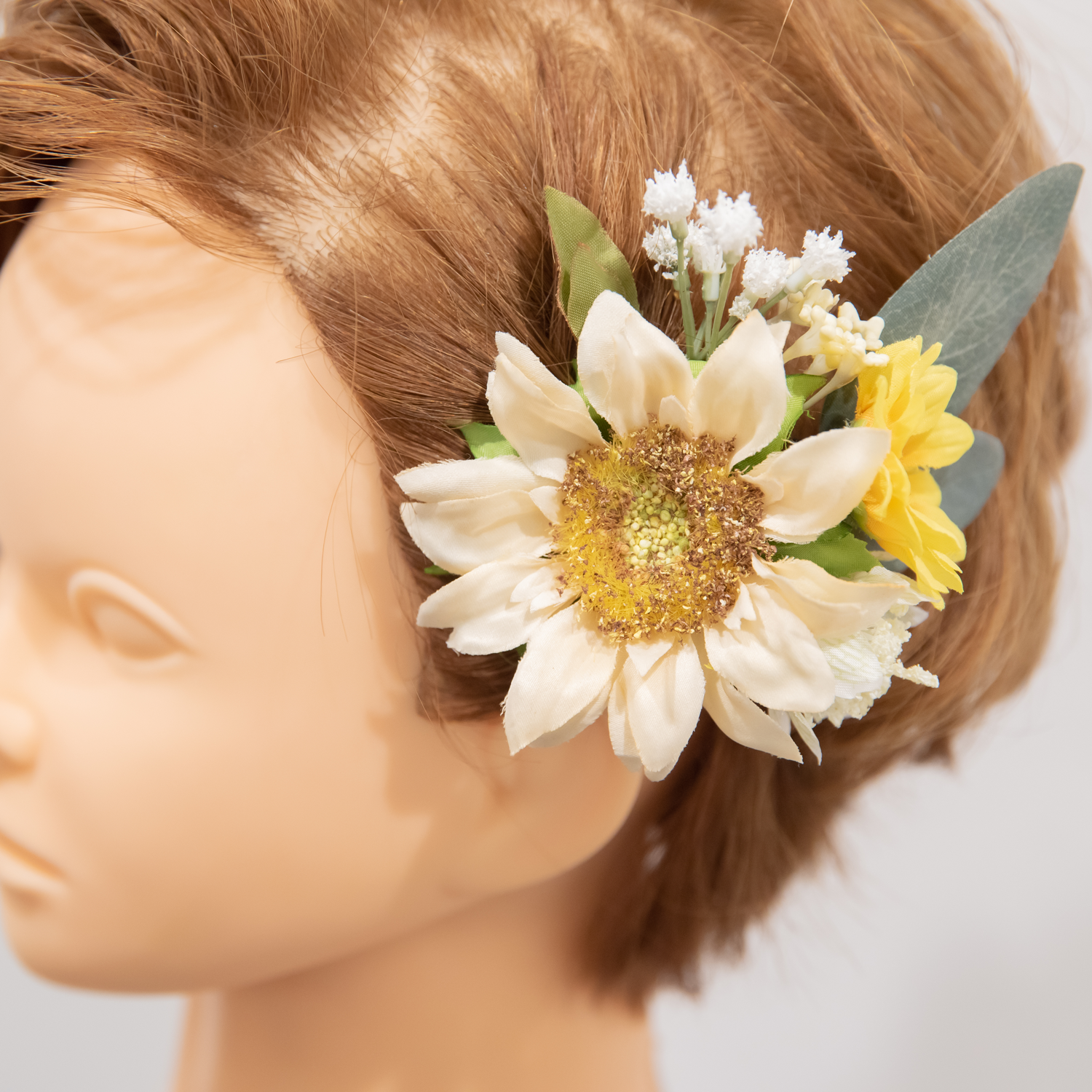 ショートヘアーやベリーショートの花嫁様に 夏の向日葵のヘッドドレスd アーティフィシャルフラワー ひまわり のヘッドパーツ Loufreasy Wedding ラフリジーウェディング 全身保湿プロダクト Soie スワ By Loufreasy ラフリジー