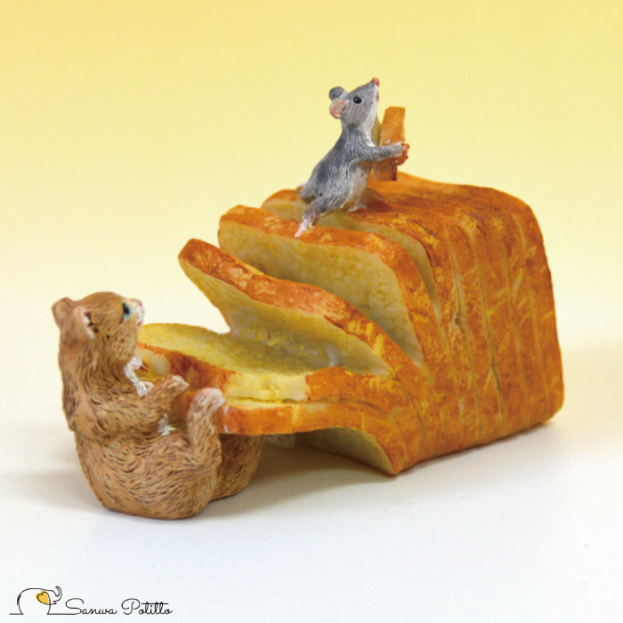 茶トラ猫 ねこ ネコ レトロ アンティーク風 食パン 猫とねずみ 置物 オブジェ プレゼント ギフト かわいい ミニチュア Eva 高さ約5cm 三和ポチット