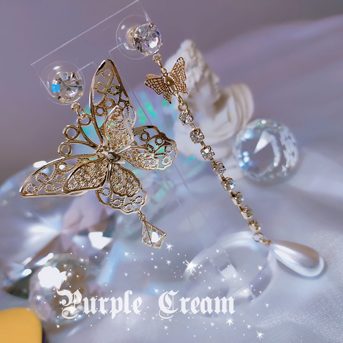 ゴールドバタフライアシンメトリーピアス P622 ヒョナ 着用ピアス Purple Cream Jewelry