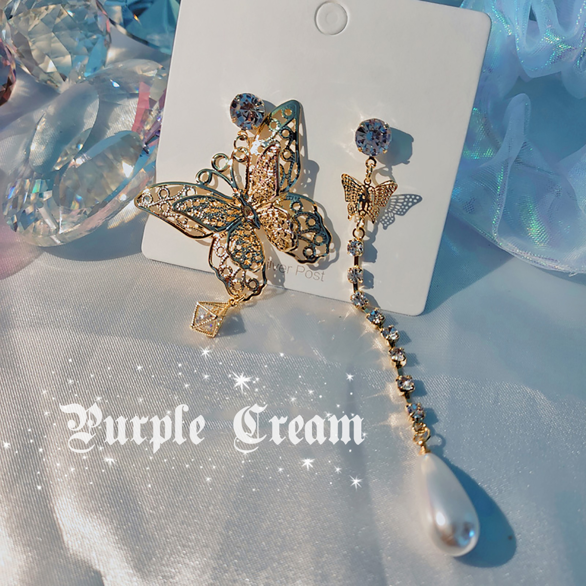 ゴールドバタフライアシンメトリーピアス P622 ヒョナ 着用ピアス Purple Cream Jewelry