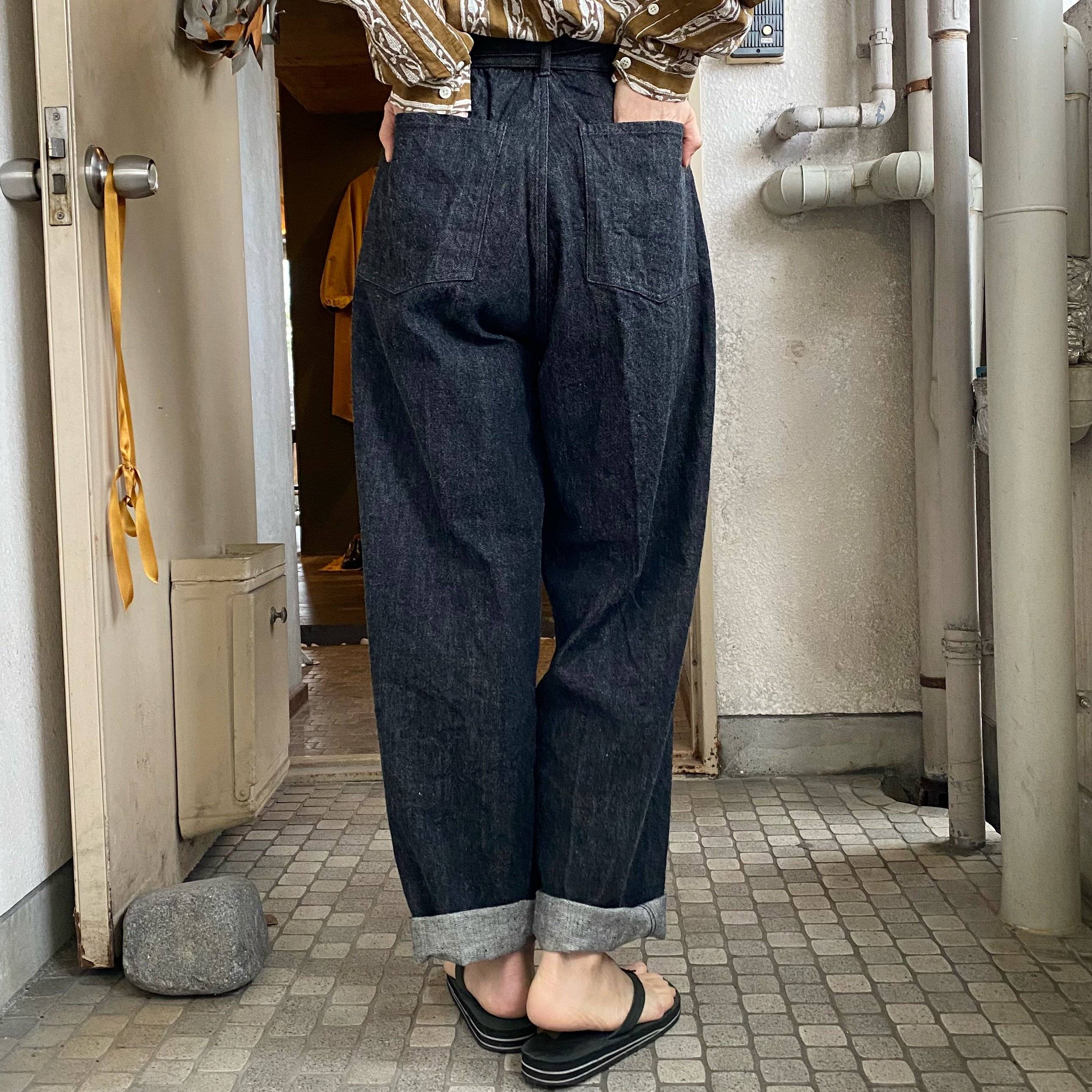 サイズ222AW コモリ ベルテッドパンツNavy サイズ2