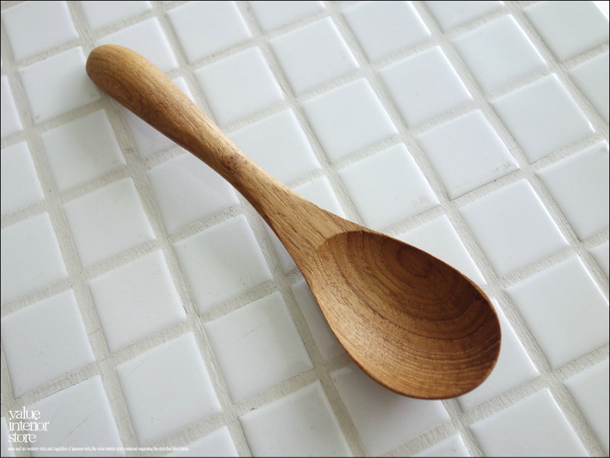 無垢材 スープスプーン 木製スプーン カトラリー 手作り チーク材 銘木 本チーク ウッドスプーン 天然食器 ナチュラル 長さ約15cm Valuestore