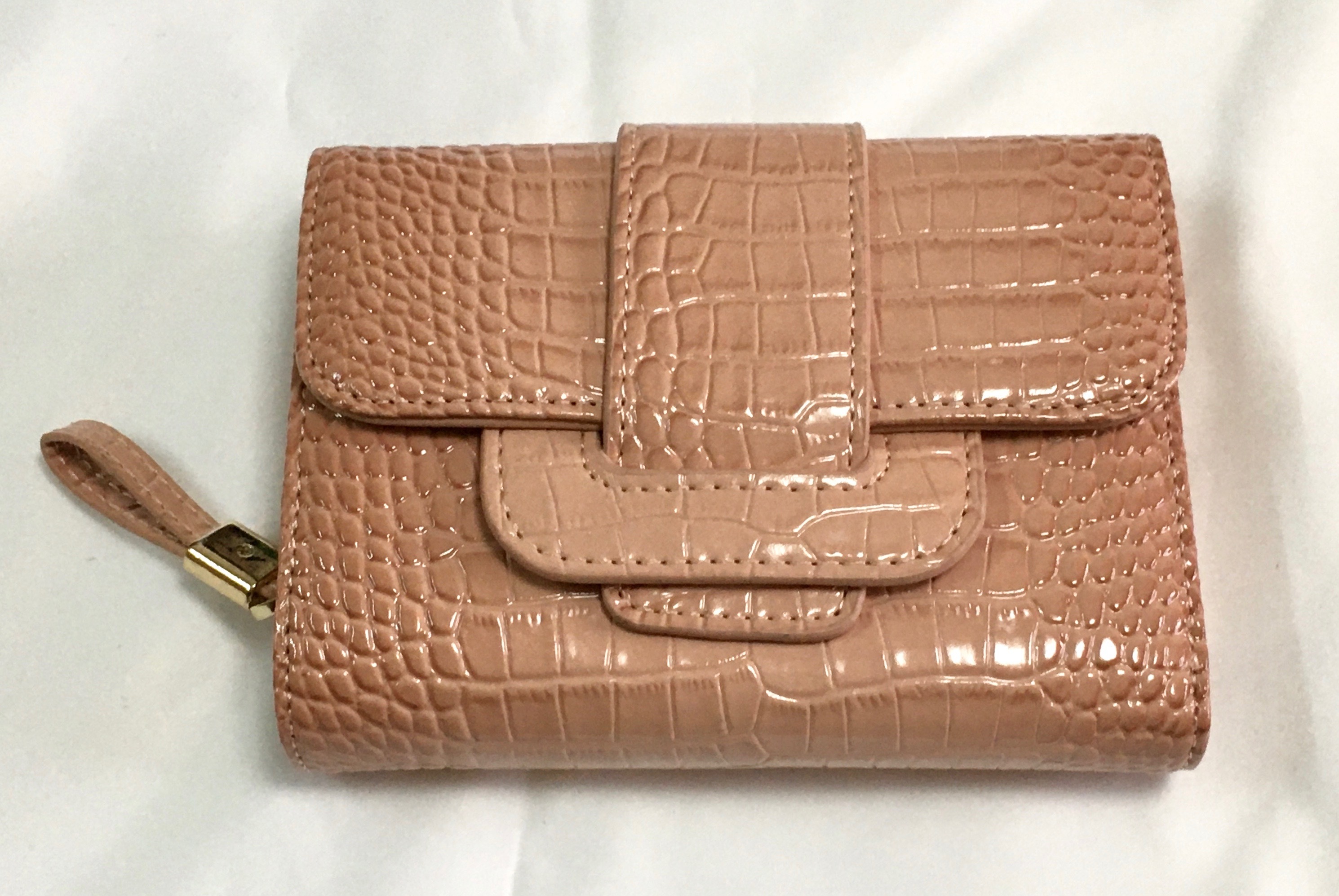財布 ウォレット クロコダイル調 折りたたみ 高級感 ワニ ピンクベージュ Bmons