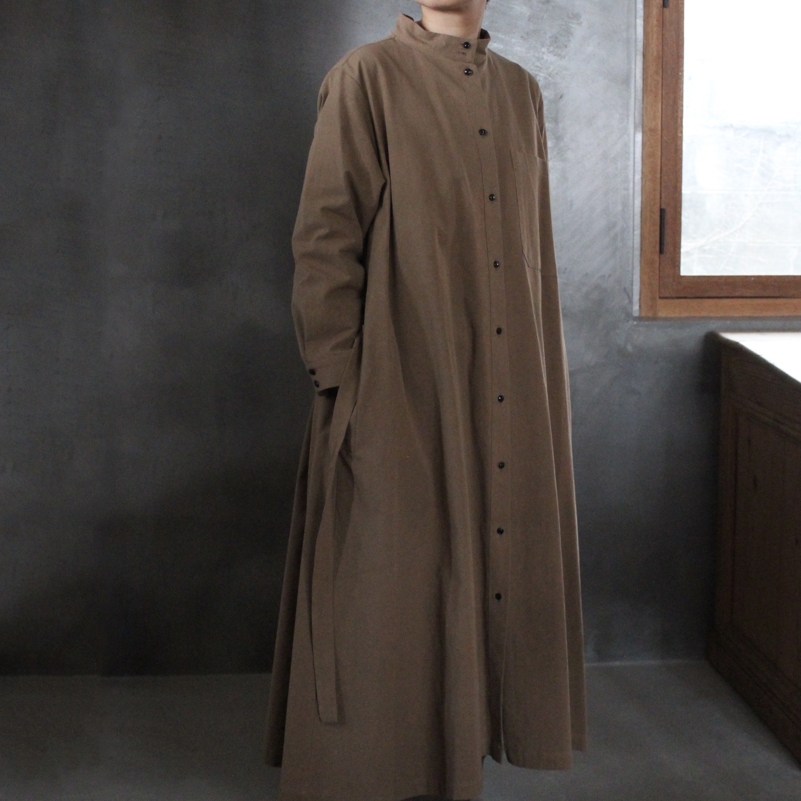 Atelier D Antan スタンドカラーワンピース Eliot Kikiru