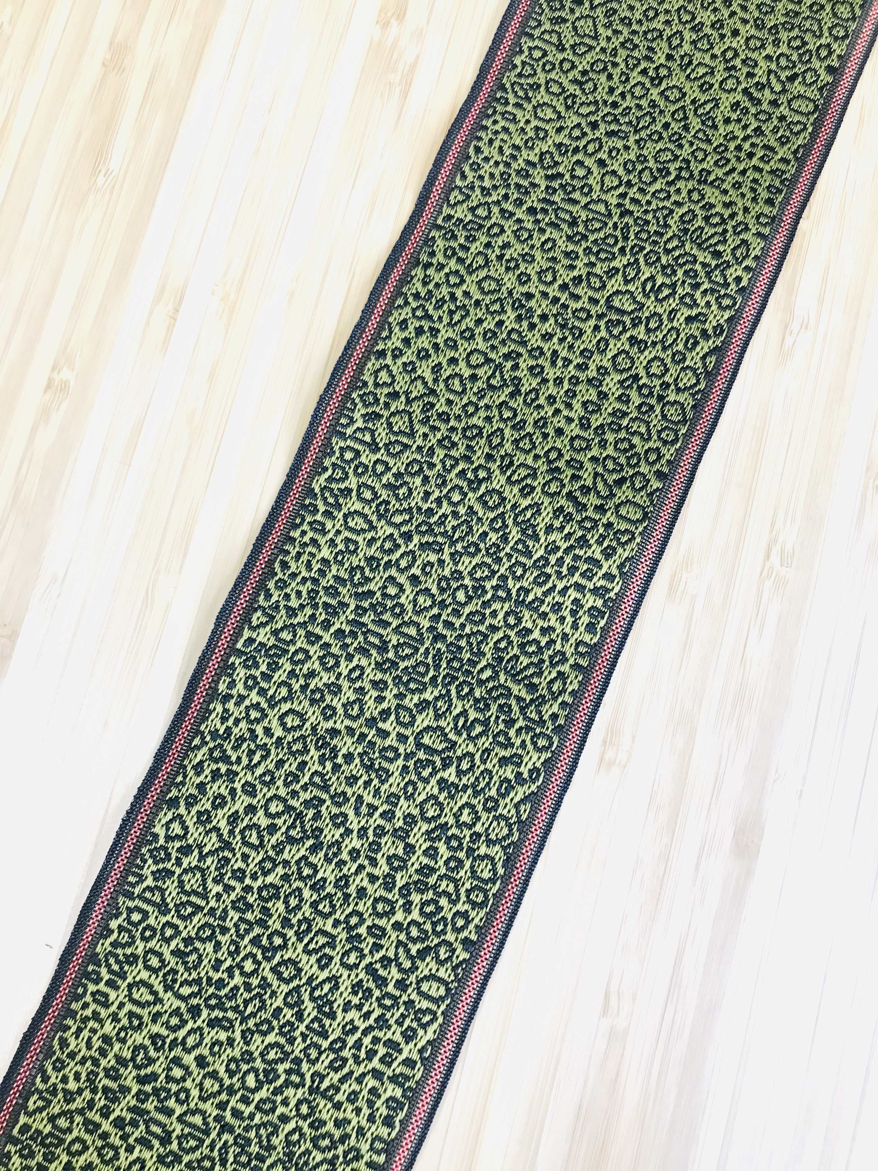 畳縁 たたみへり ヒョウ柄 ４m 畳のヤスダ たたみのい草や縁 ヘリ を使った小物を販売中です