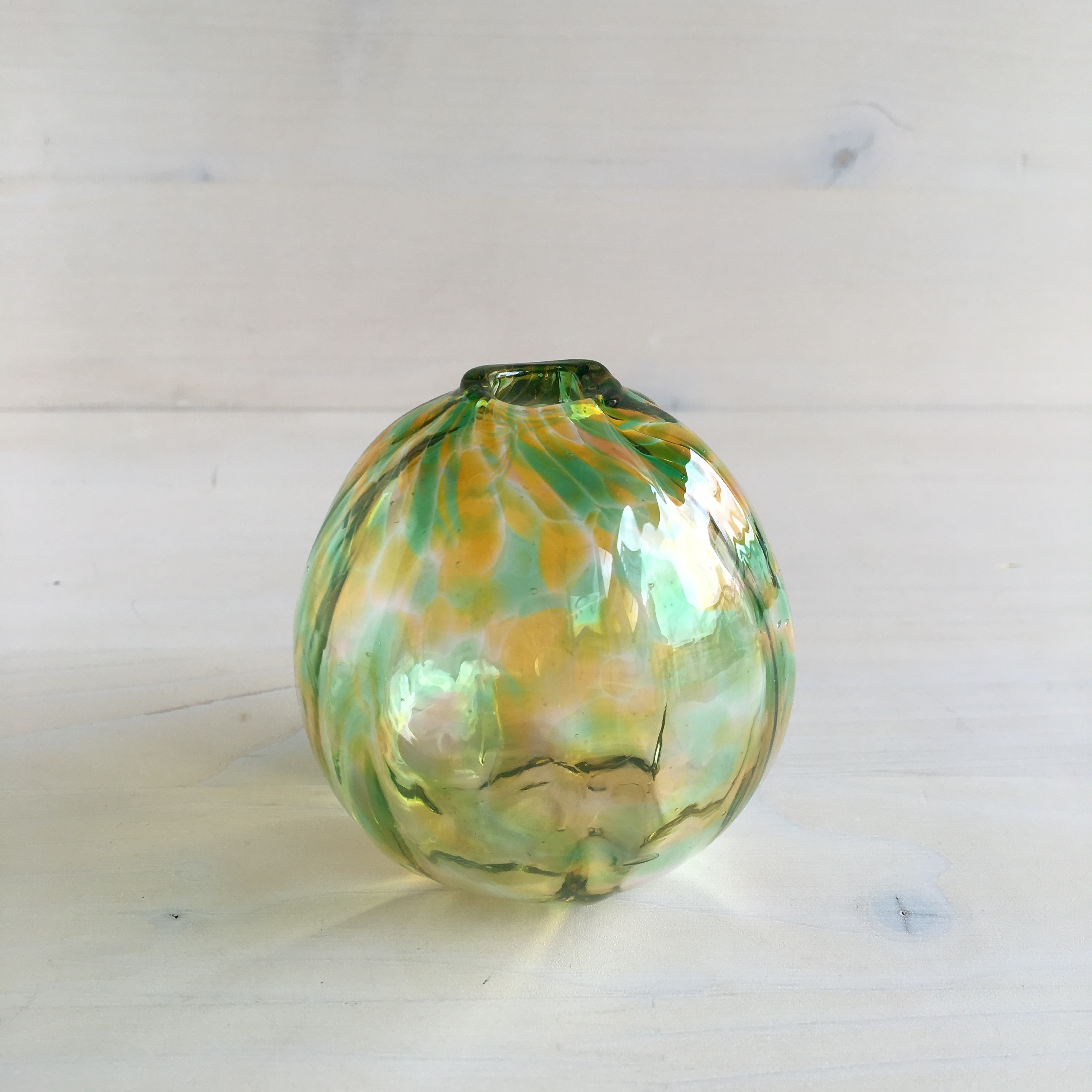 琉球ガラス工房雫 一輪挿し オレンジ グリーン やちむんと沖縄雑貨のお店 Kukuru