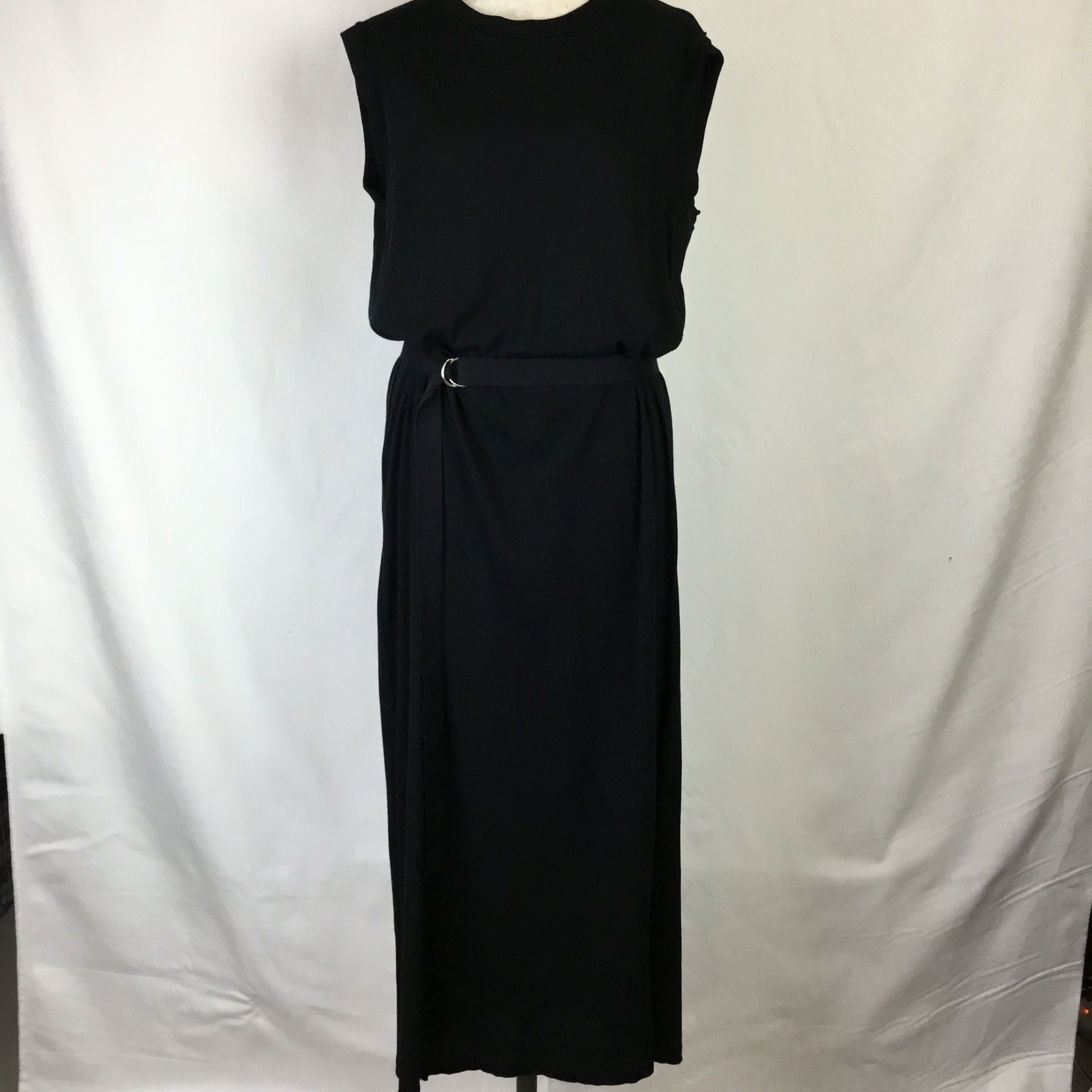 ベルトタンクワンピ ブラック Unerobeme