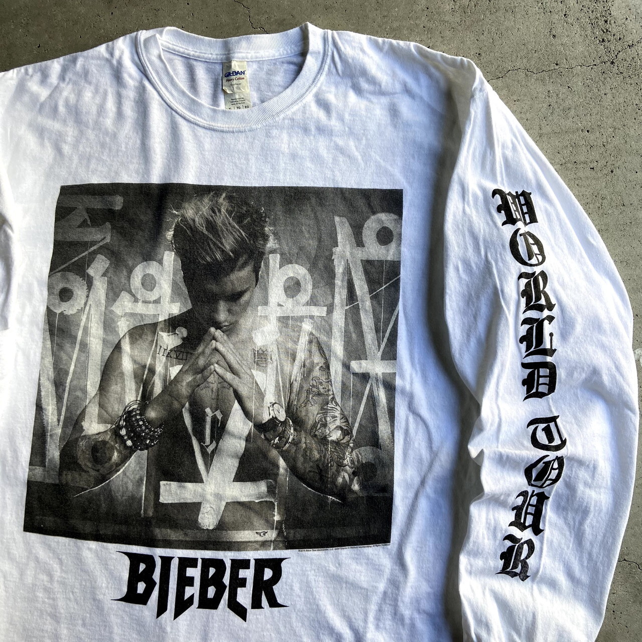 Justin Bieber ジャスティンビーバー Purpose World Tour 16 プリントロングtシャツ メンズxl 古着 バンド Tシャツ パーパス エアールドツアー 袖プリント バックプリント ロンt ホワイト 白 ロングtシャツ Vtg Cave 古着屋 公式 古着通販サイト 9 27 12 00