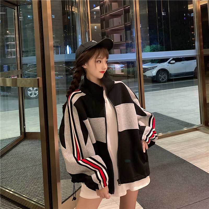 送料無料 ラインがオシャレなジャージ カジュアルアウター ジャージ ライン スポーティー 着回し 着映え 双子コーデ Lamitte Deco トレンド 韓国ファッション ショップ