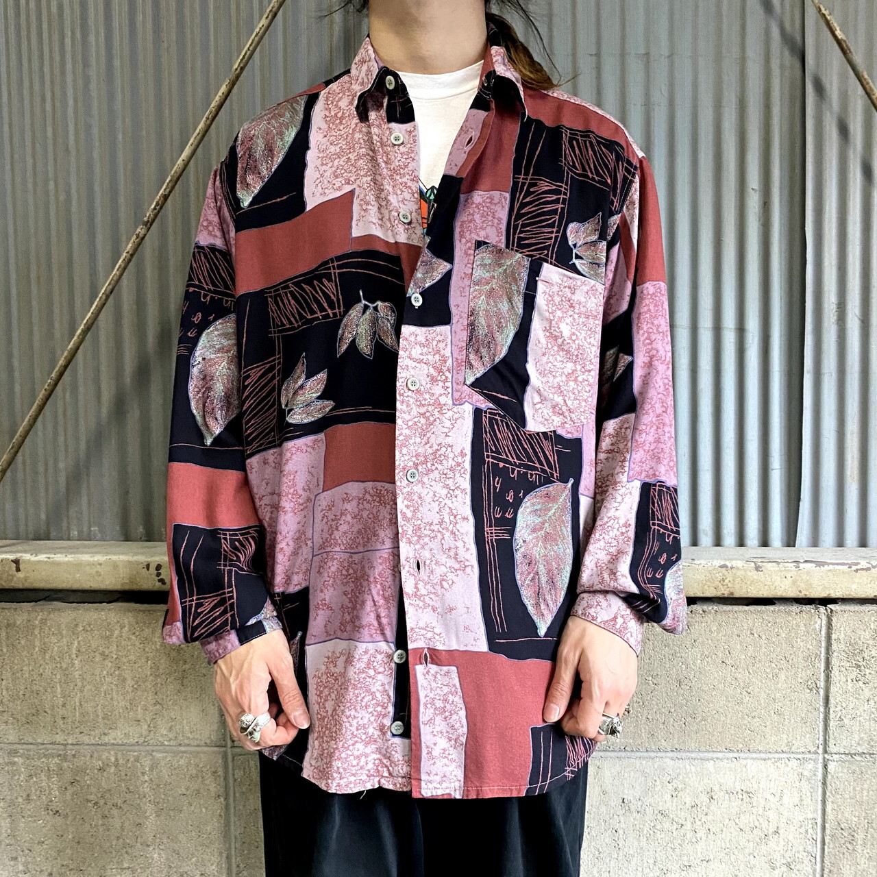 Seiden Sticker アート柄 長袖 レーヨン ユーロブランド 総柄シャツ メンズl相当 古着 ピンク ブラック 黒 長袖シャツ Cave 古着屋 公式 古着通販サイト 100時間限定all15 Off開催中