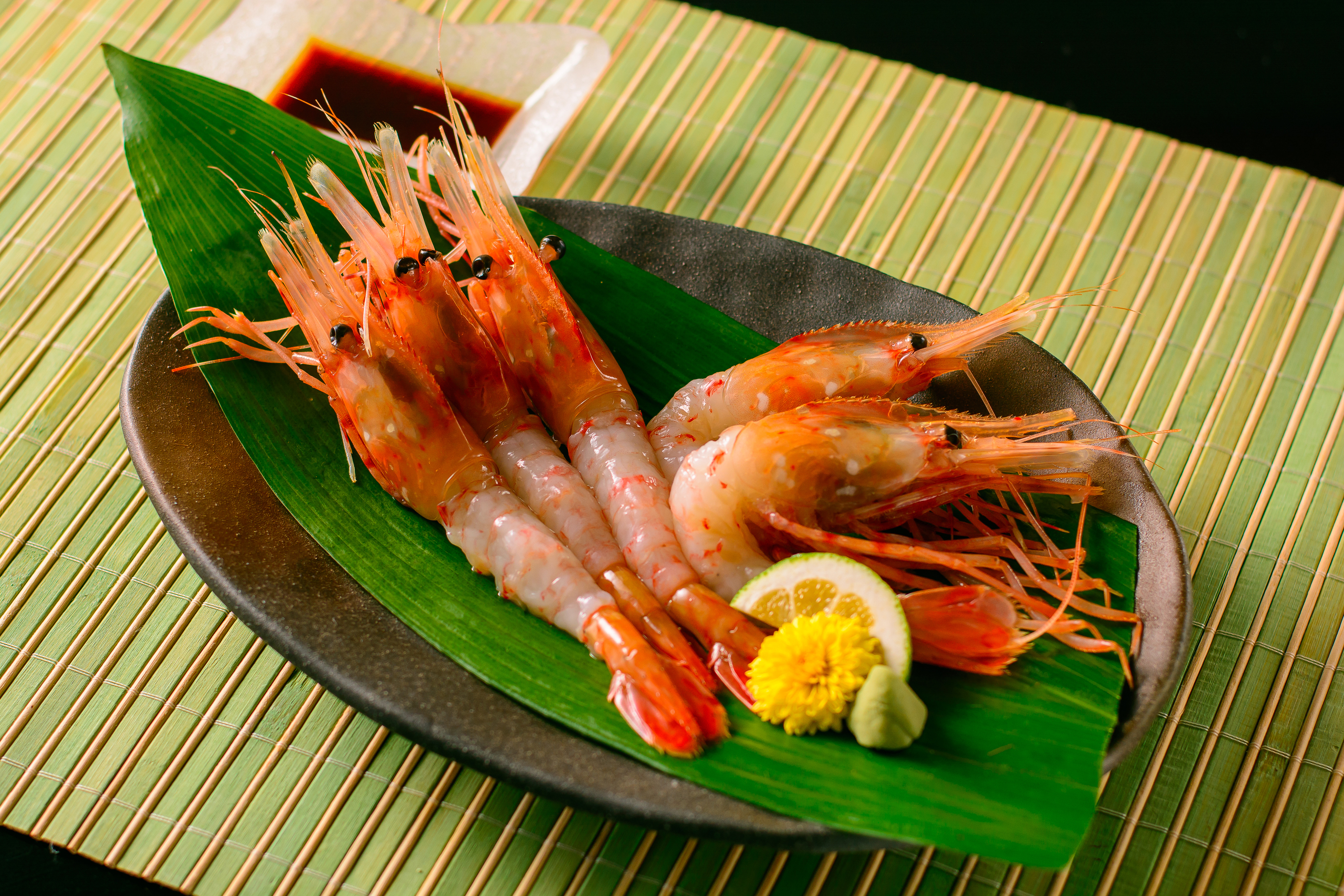 生産者応援プロジェクト 1 460円もお得 豪華賞品 特別4点セット ズワイ蟹 いくら ほたて ぼたん海老 吉田観光 ブッフェ食材放出ショップ 新型コロナ経済対策掲示板 緊急在庫処分sos