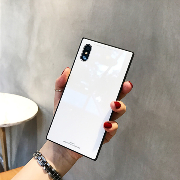 ★送料無料★ 4色 ホワイト 白 iPhone11対応 スクエア 光沢 ガラス シンプル iPhoneケース スマホケース おしゃれ 最新  LA  PREFERENCE powered by BASE