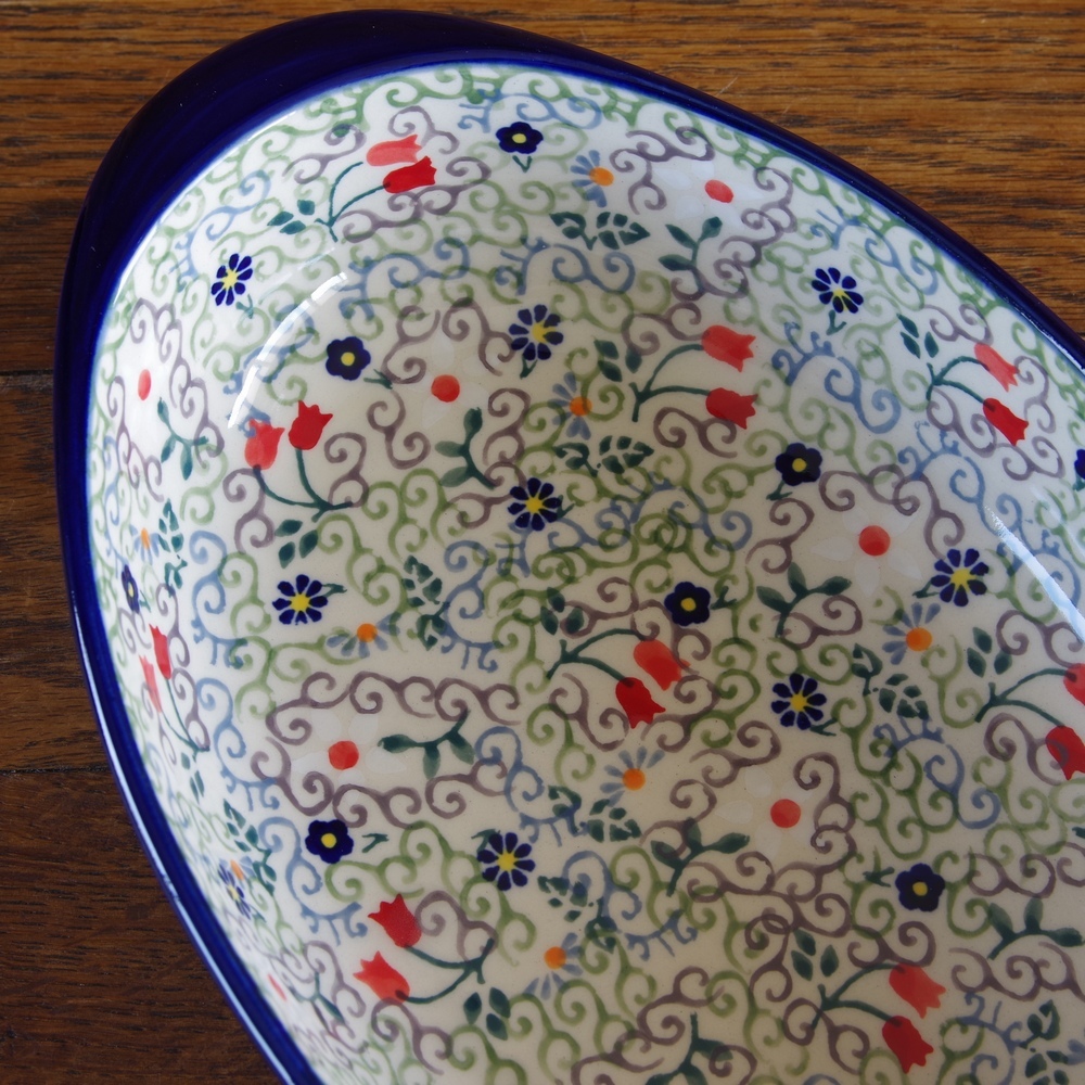 【新品】 ポーランド食器 ポーリッシュポタリー グラタン皿 小花柄 チューリップ P144-EO36 ボレスワヴィエツ陶器