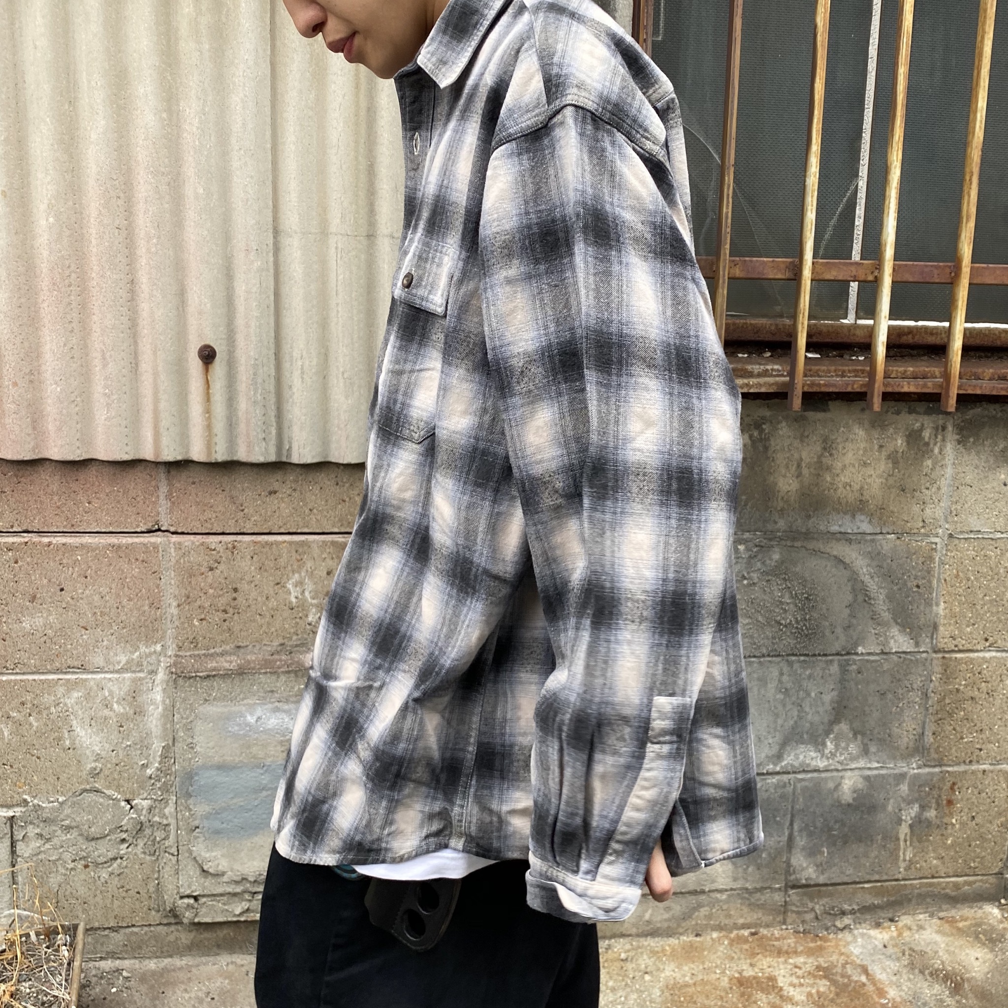 Woolrich ウールリッチ オンブレチェック柄 ライトネルシャツ 長袖シャツ ブルー系 メンズxl 古着 長袖シャツ Cave 古着屋 公式 古着通販サイト 8 31まで 夏物最大50 Off開催中