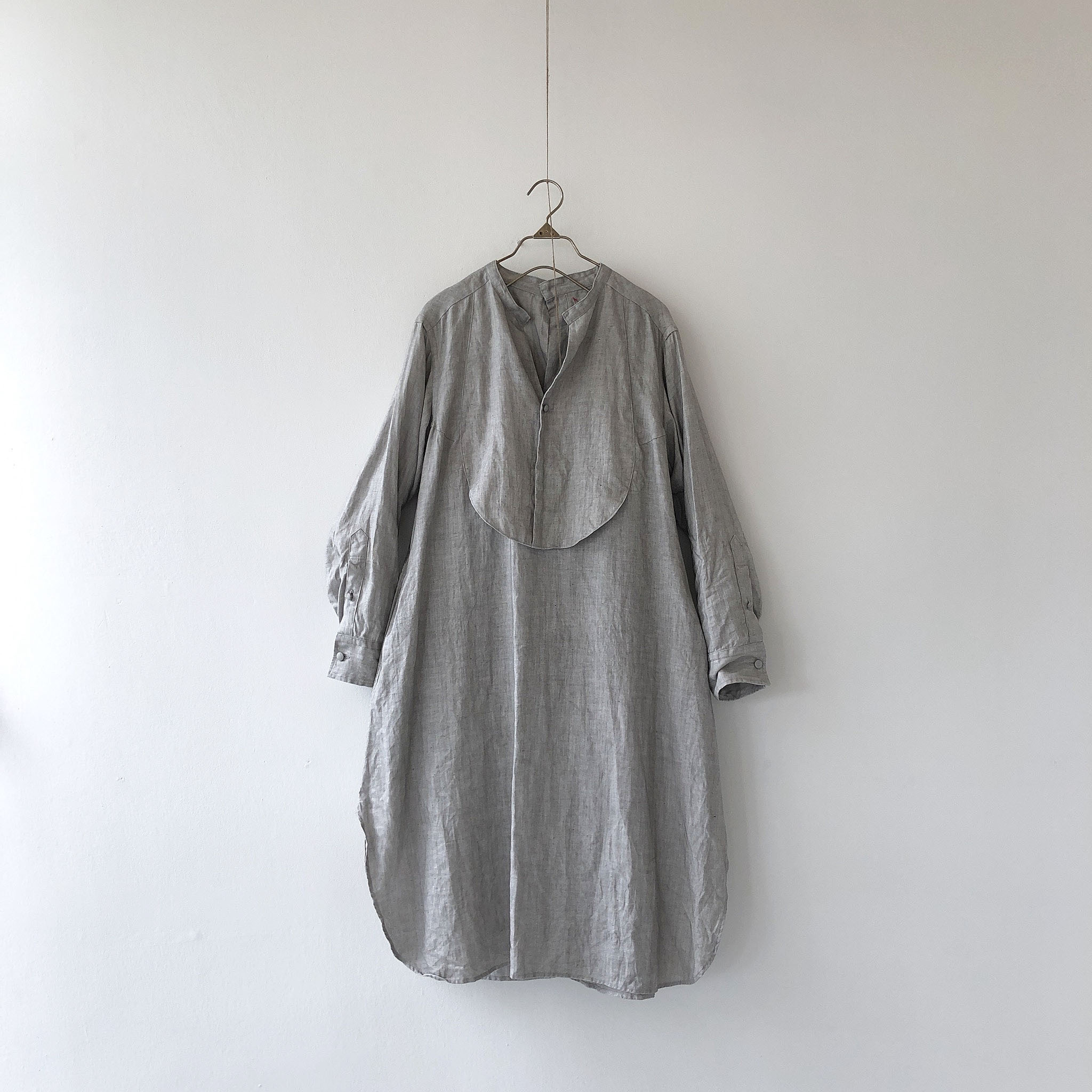 プラストロン リネンシャツワンピース Col 墨染 リネン服とオーロラシューズ Hallelujah Life Style