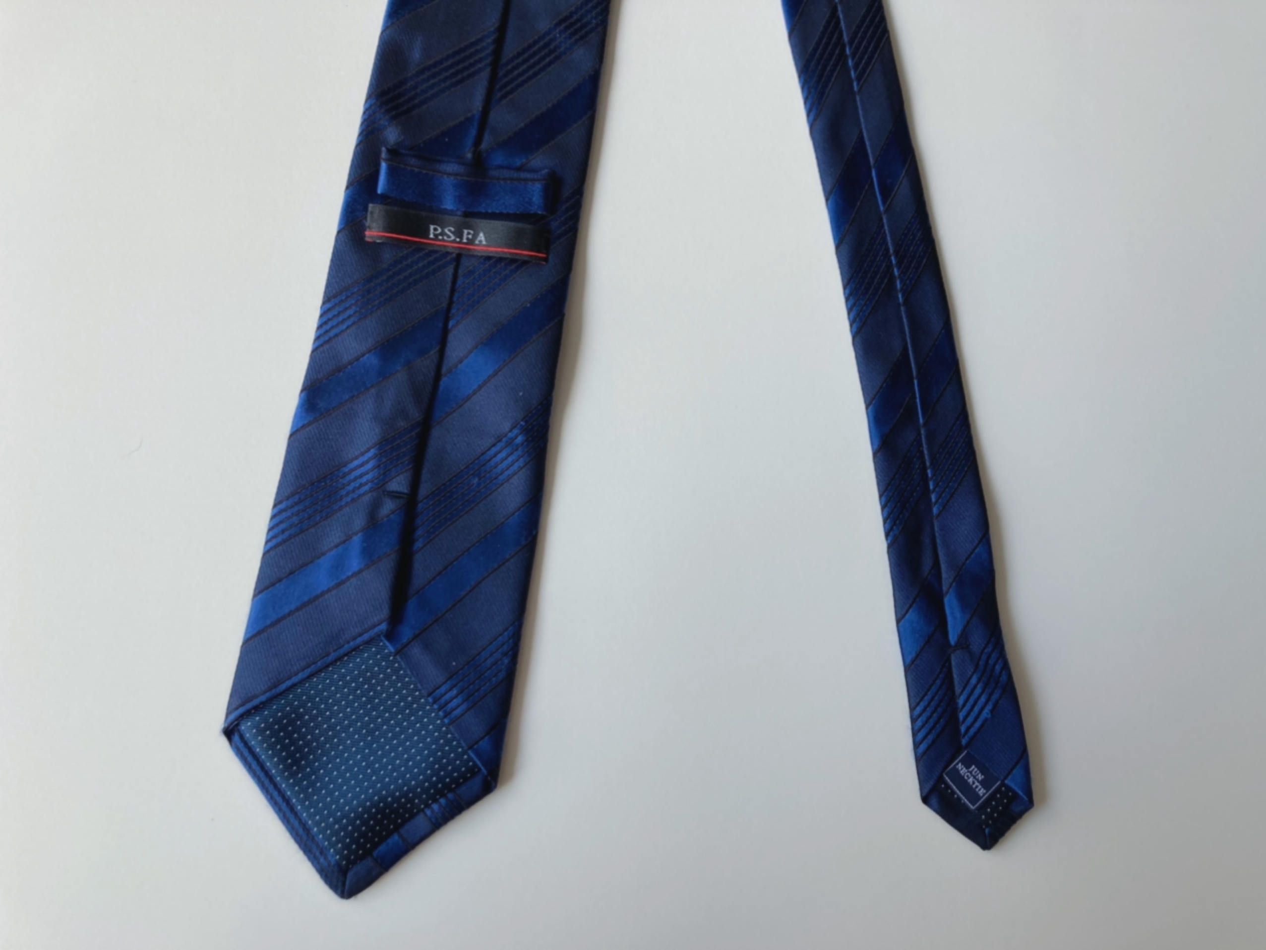 P S Fa ネクタイ 即納 こども服 Anela Liona