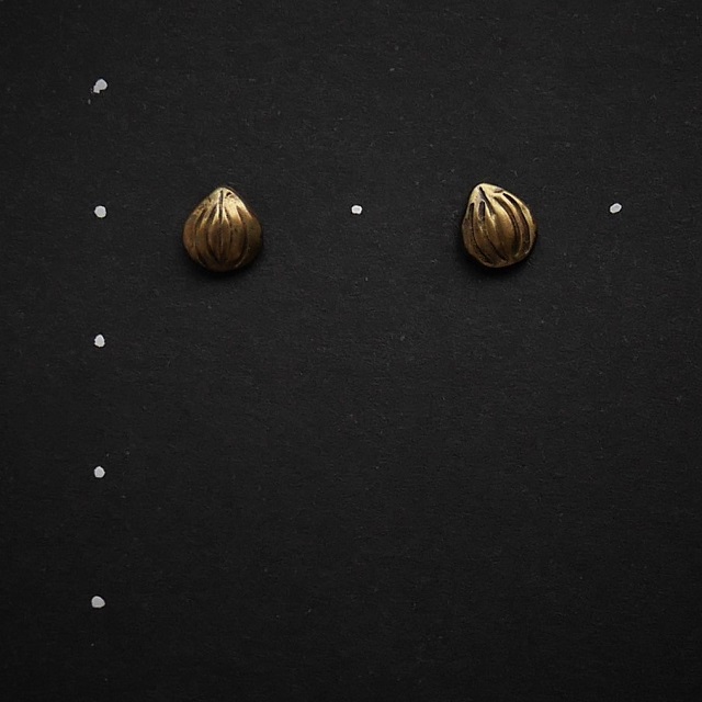 フェアトレードsubakamana コリアンダ ピアス シサム工房 ざっくり雑貨 Zackrezacka ザックリザッカ