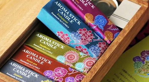 リラックスタイムのお供に 5種類のフラワーアロマキャンドル Base Mag