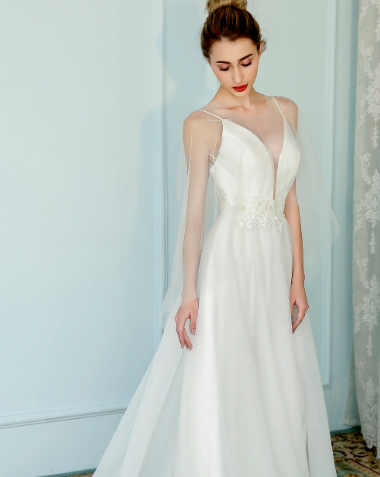 Eanda Wedding オンライン購入のウェディングドレスに失敗しない 自己採寸の測り方 Base Mag