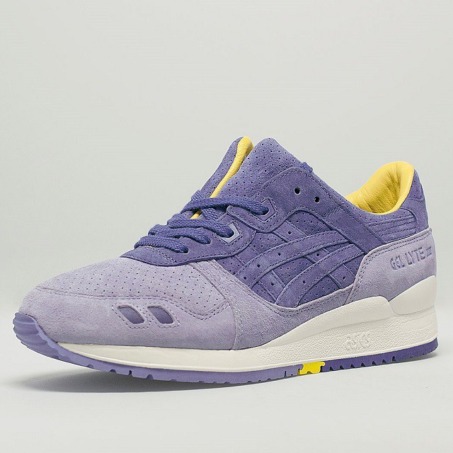イギリスのスニーカーショップ別注した 限定カラーのasics Base Mag イギリスのスニーカーショップ別注した 限定カラーのasics Base Mag