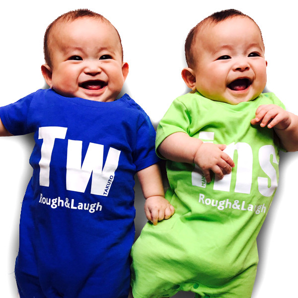 出産祝いにオススメ 名入れもできる双子用twinsロンパース Base Mag 出産祝いにオススメ 名入れもできる双子用twinsロンパース Base Mag
