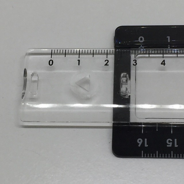 平行線が簡単に引ける新しいスタイルの定規 Base Mag 平行線が簡単に引ける新しいスタイルの定規 Base Mag