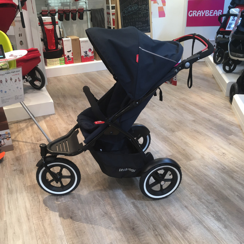 コンパクトな12インチの2人乗り3輪ベビーカー base mag