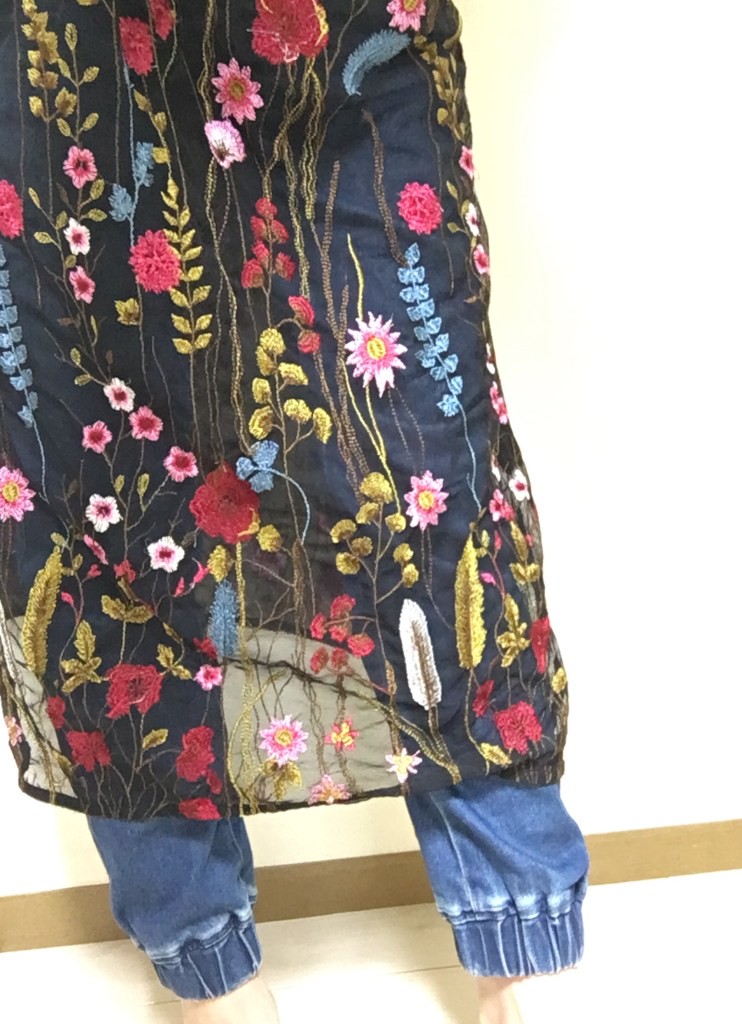 花柄がかわいい トレンドのシースルー刺繍ワンピース Base Mag 花柄がかわいい トレンドのシースルー刺繍ワンピース Base Mag