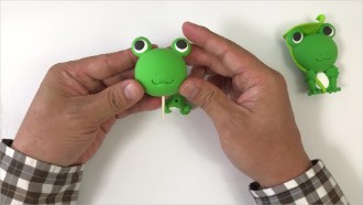 ねんどで かわいいカエルさんを作ってみよう Base Mag