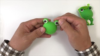 ねんどで かわいいカエルさんを作ってみよう Base Mag