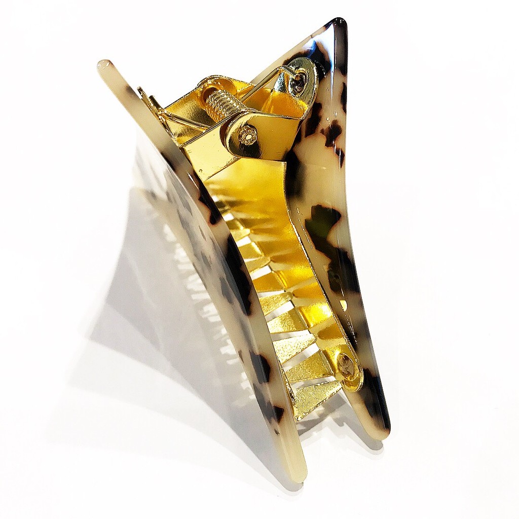 人気のべっ甲柄ヘアアクセサリー 三角バンスクリップ Base Mag