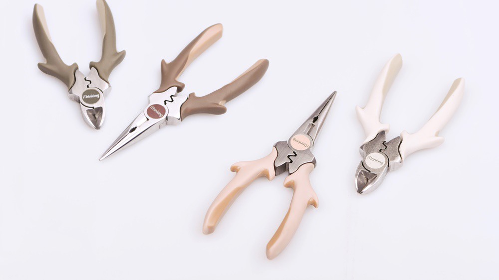 かわいい工具でハンドメイド 鹿の姿をしたペンチ Dear Deer Pliers（ディアプライヤ） BASE Mag.