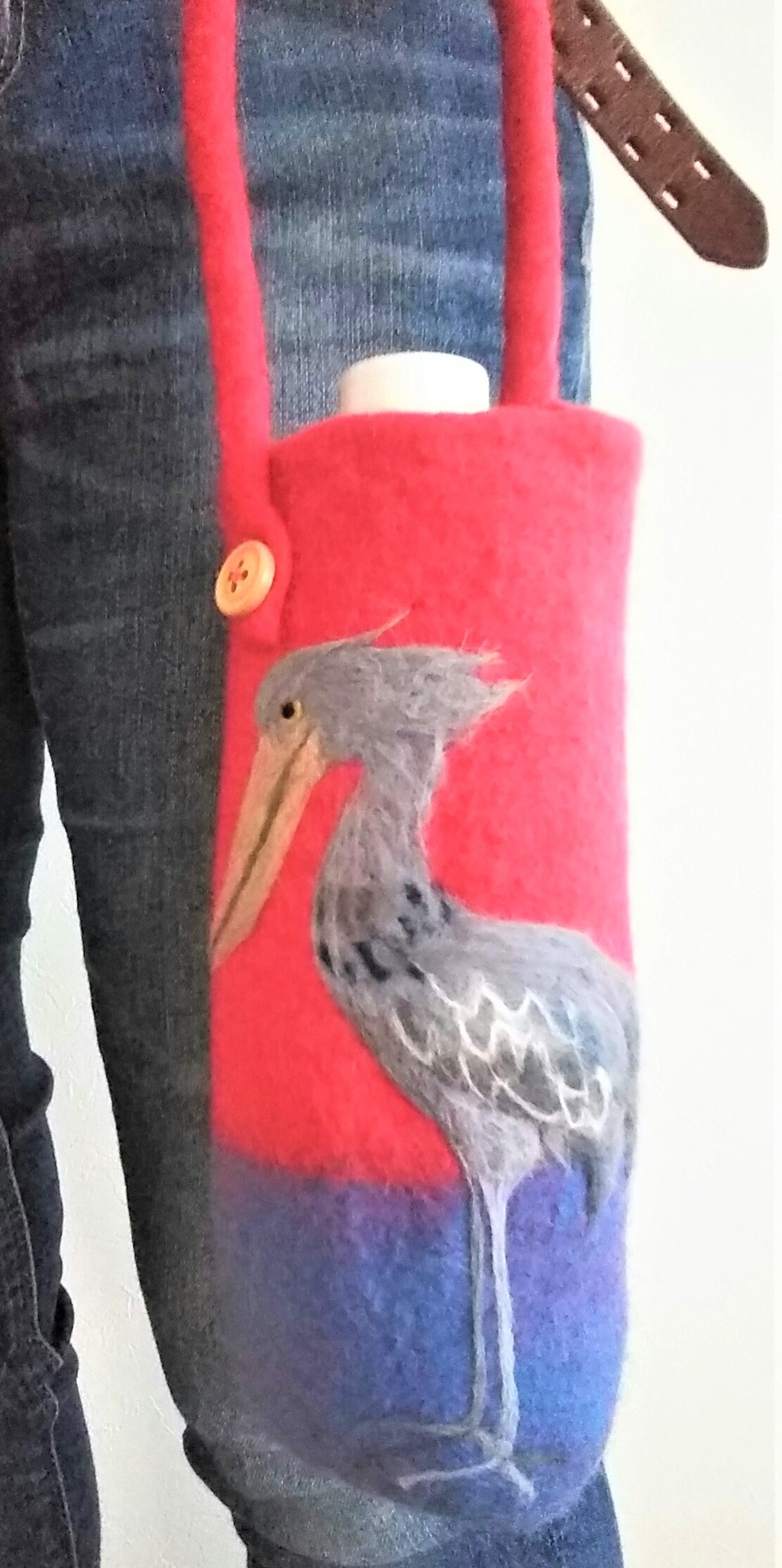 これからの季節に大活躍 大人も子供も使える動物のペットボトルケース base mag