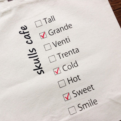 何個あっても困らない 他の人とはかぶらない トートバッグ base mag