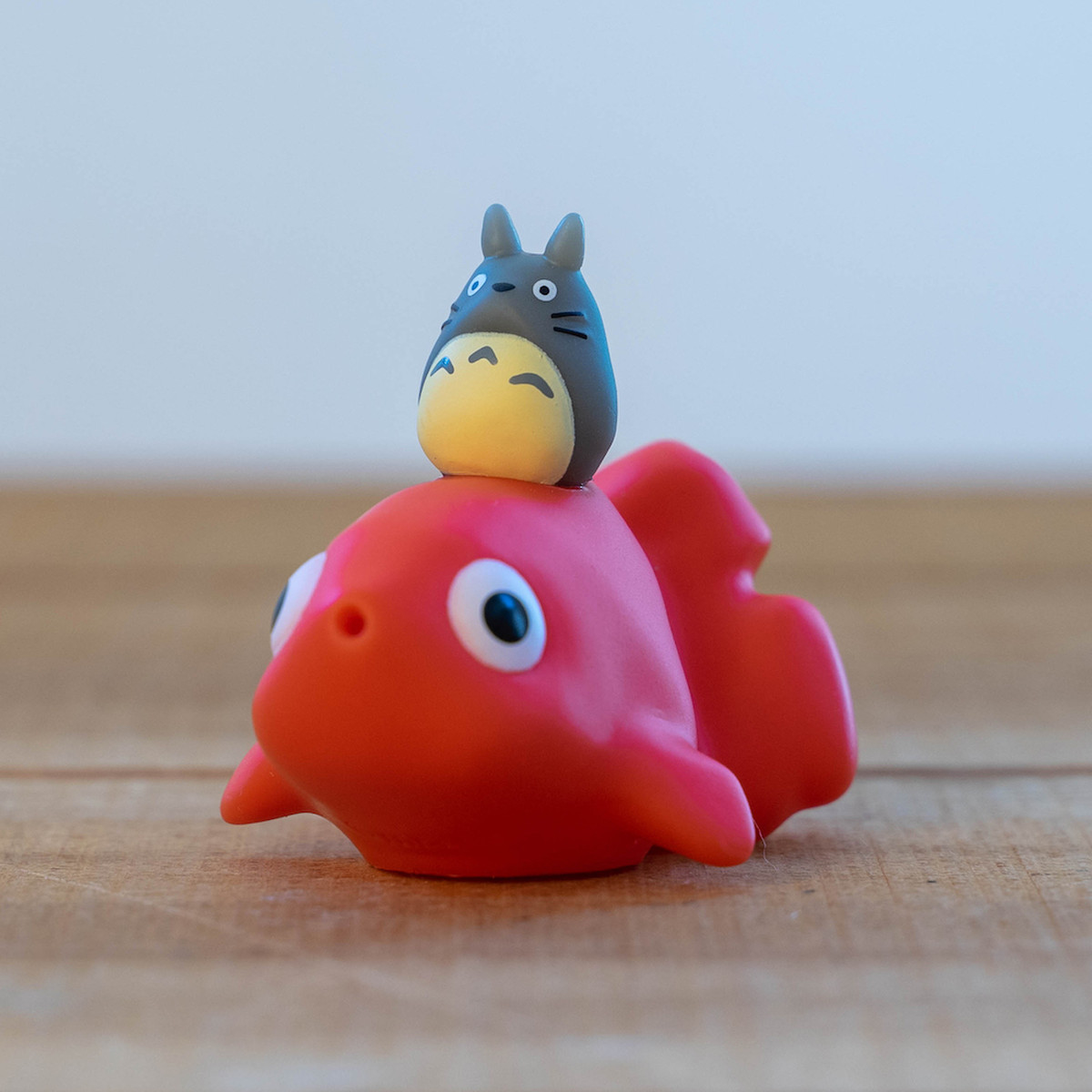 となりのトトロ 水てっぽう みずてっぽう 大トトロと金魚 Ghibligoodsfan ジブリグッズファン