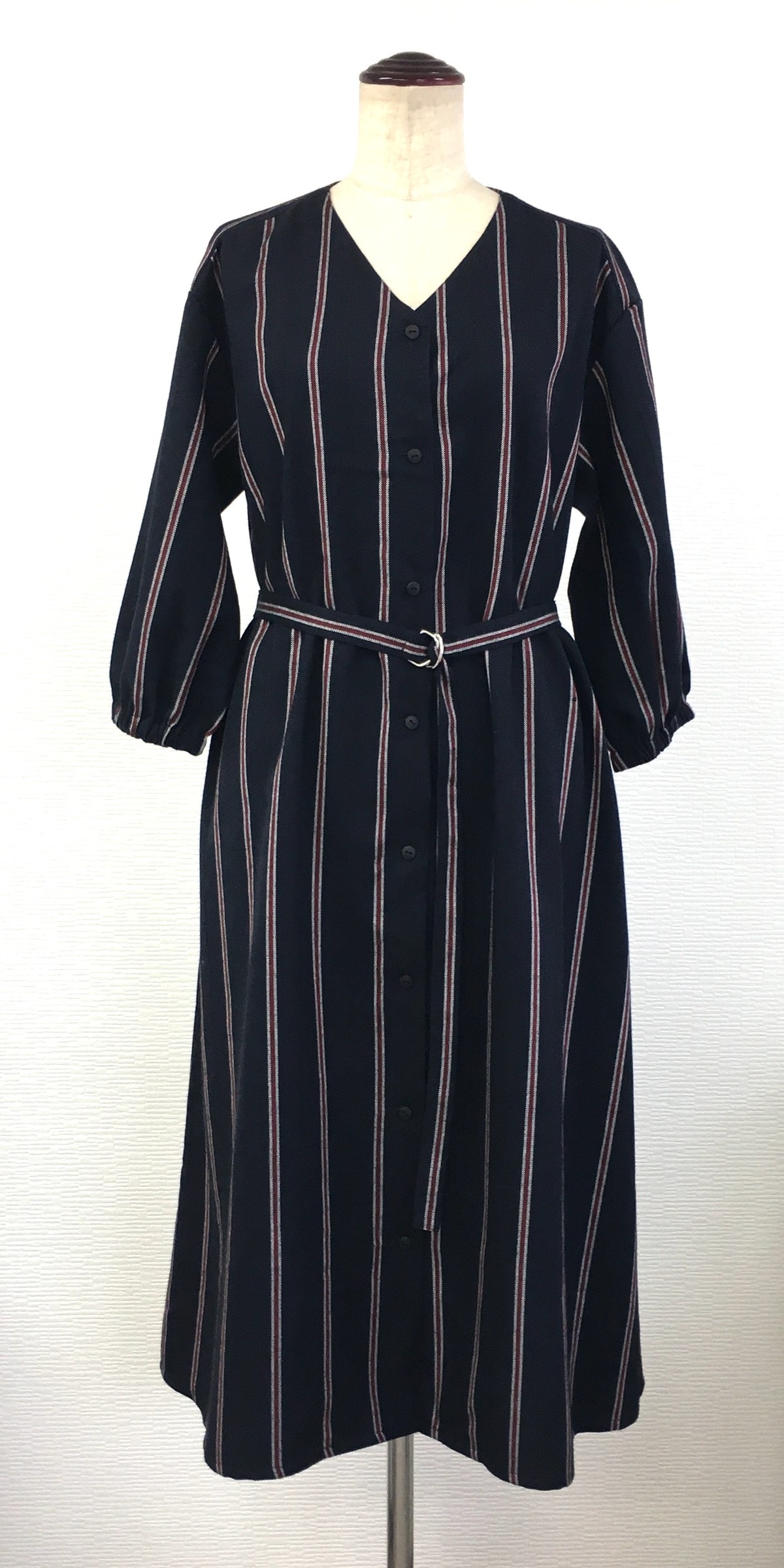 W016 Vネックワンピースの型紙 池袋 Sewing Studio