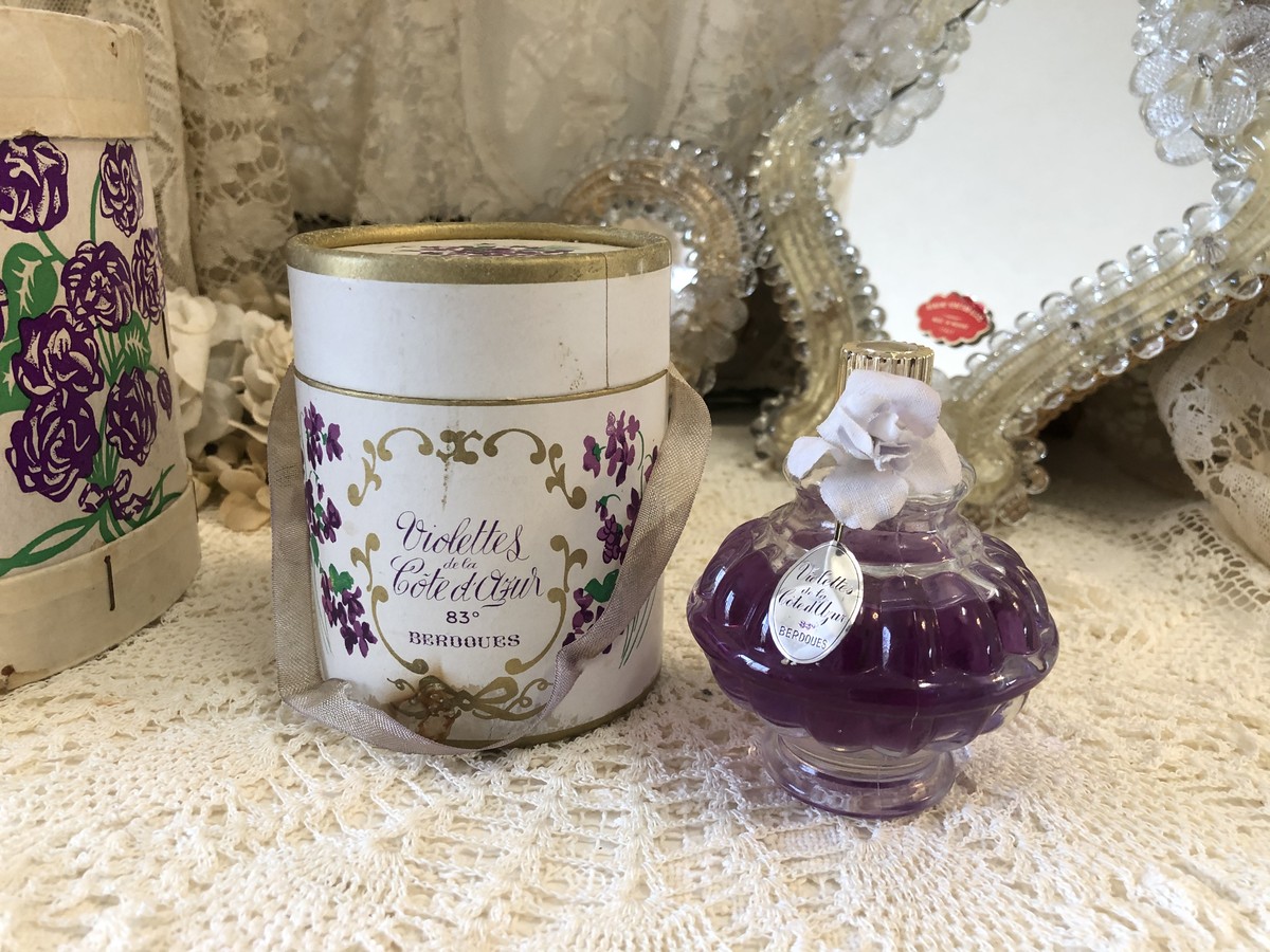 フランス アンティーク Violettes De Toulouseベルドゥスミレの香水瓶 Le Verseau フランスアンティーク雑貨店