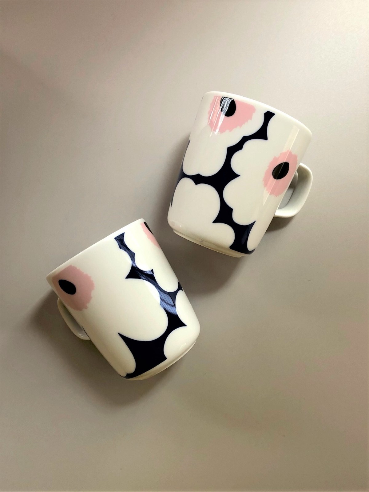 Marimekko Oiva Unikko ウニッコ フィンエアー限定カラー マグカップ マリメッコ Kauniit Asiat カウニートアシアット