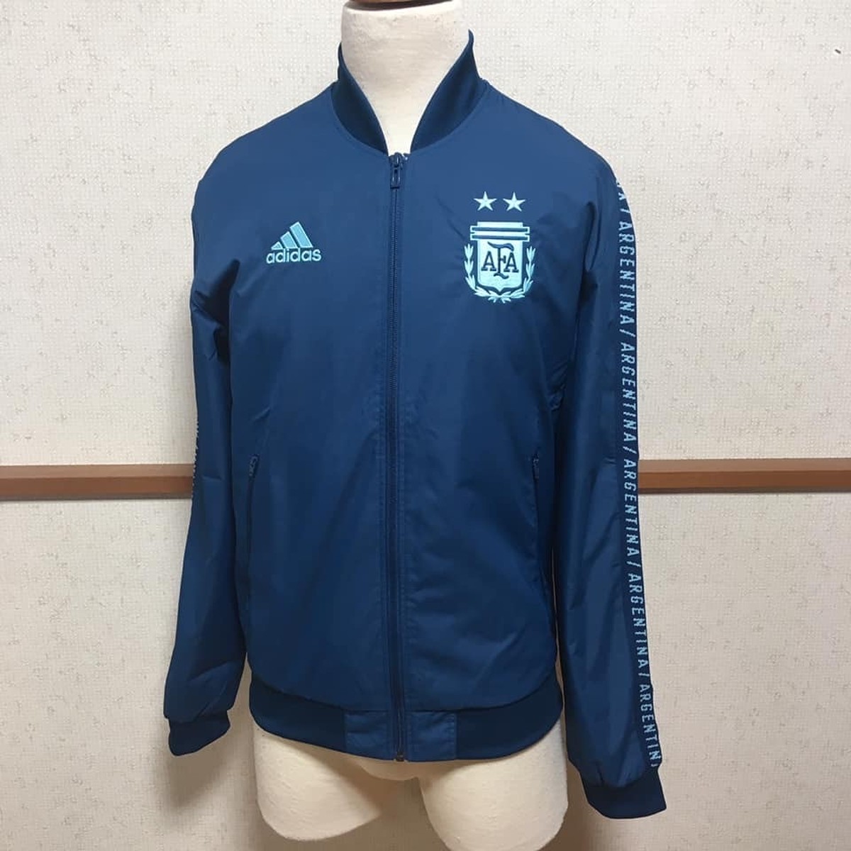 サッカー アルゼンチン代表 トレーニングウェア アンセムジャケット スタジアムジャケット アディダス Adidas Freak スポーツウェア通販 海外ブランド 日本国内未入荷 海外直輸入