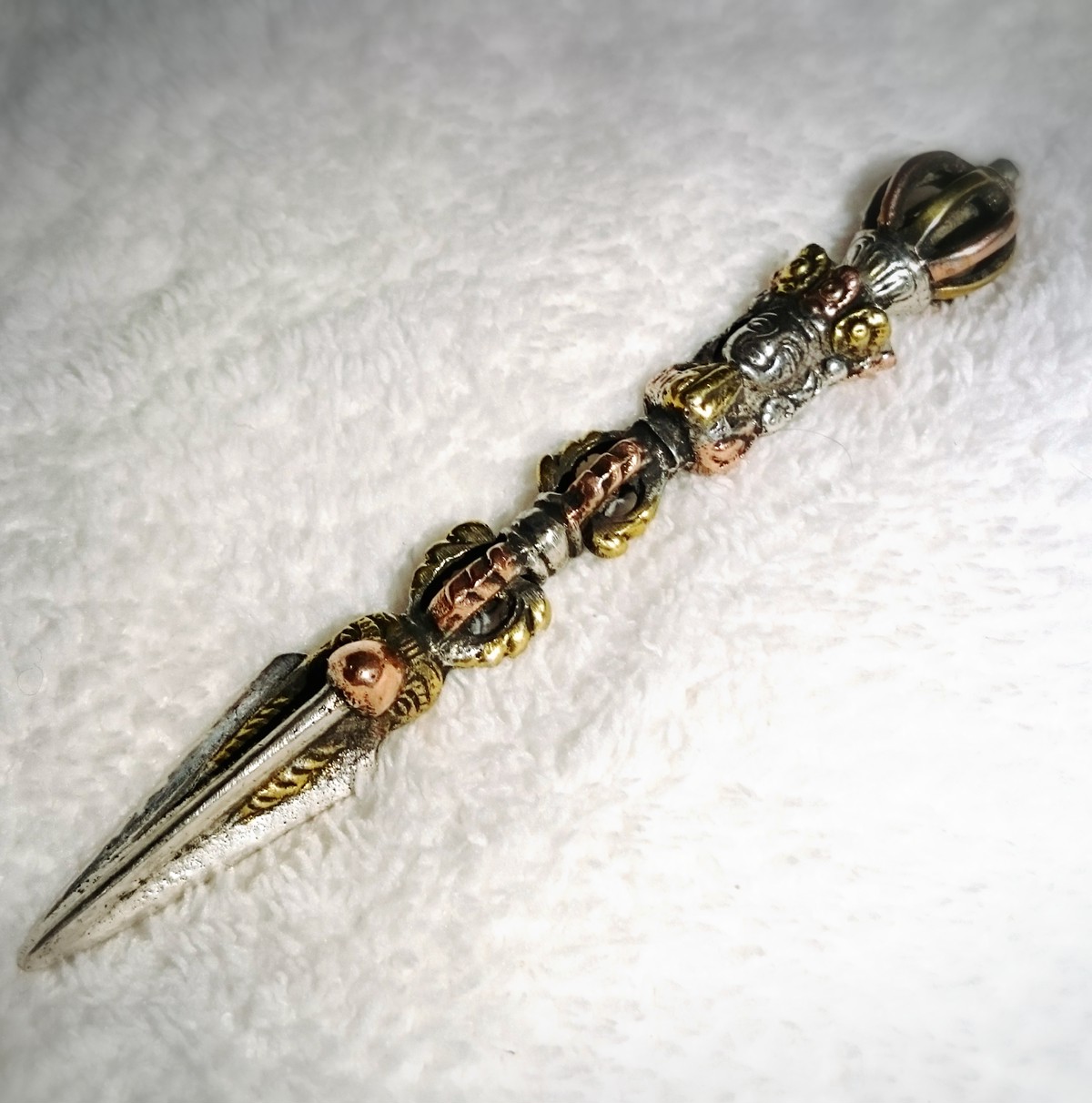 チベット密教法器 独鈷杵 金剛杵 仏教美術 真鍮制 vajra 16.5cm 絶賛