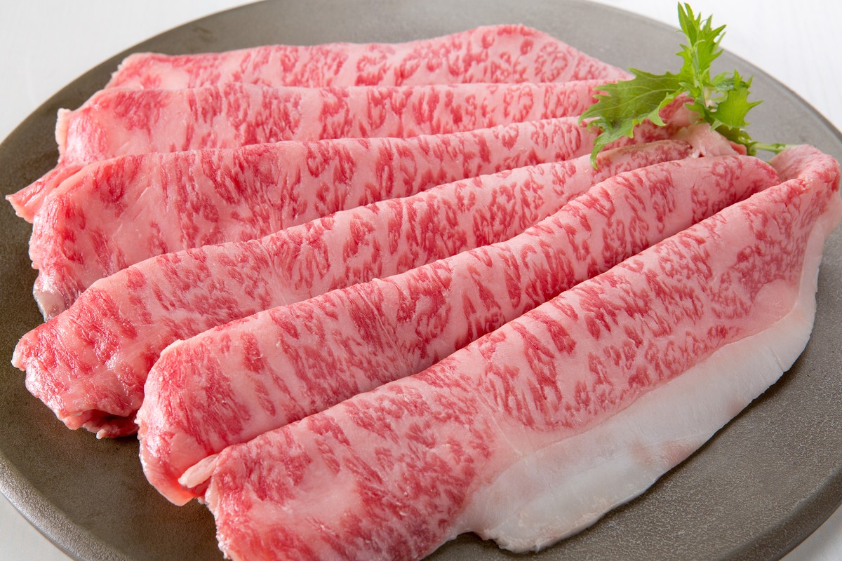 黒毛和牛サーロインすき焼き肉（A4〜5等級）／石川はちみつ牛 | 有限会社鈴木畜産