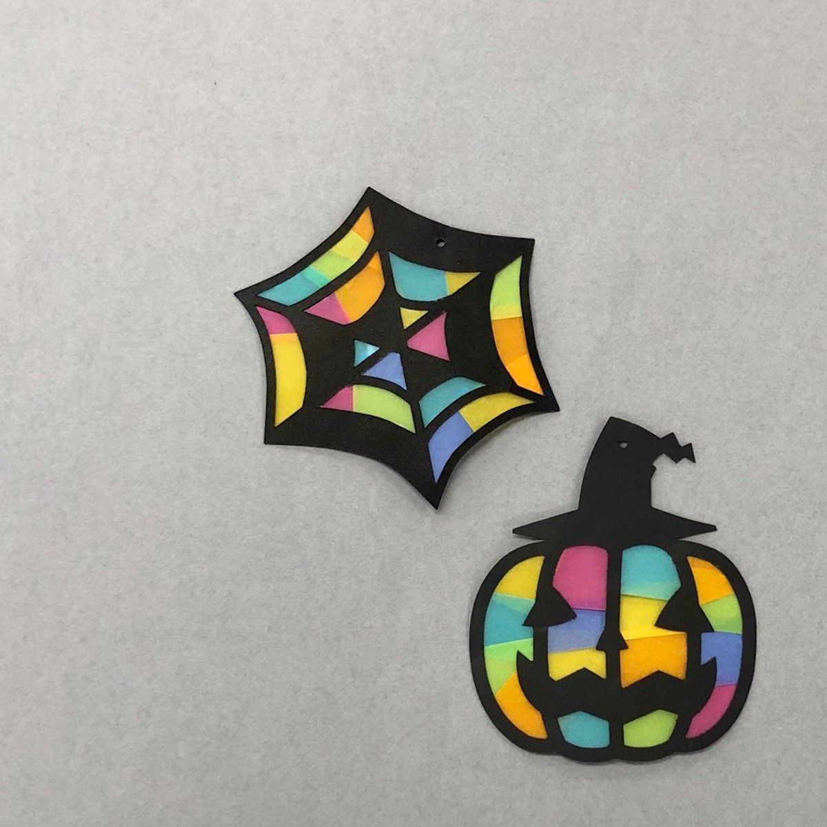 ハロウィンに ペーパーステンドグラス手作りキット かぼちゃ くものす ペーパージャック