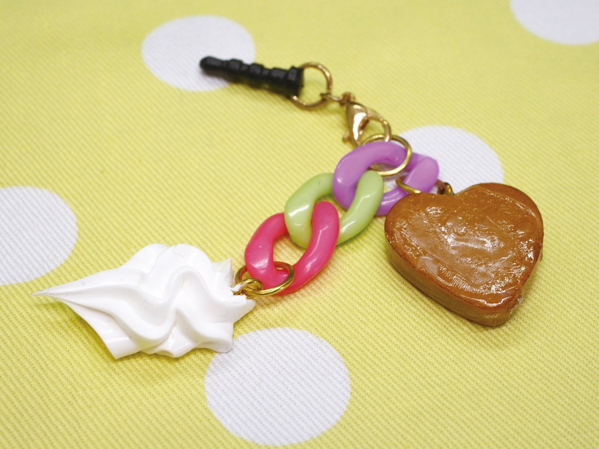 ゆめかわいい スイーツイヤホンジャック ハートクッキー Pinpoint ゆめかわいい スイーツイヤホンジャック ハートクッキー Pinpoint