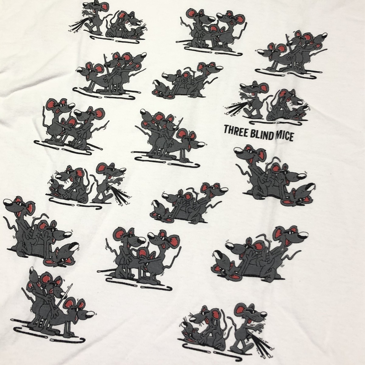 00s Mouse ネズミ 四十八手 プリント半袖tシャツ エロ ヘインズボディ 白 M 都町の古着屋 Charkha Bazaar チャルカバザール