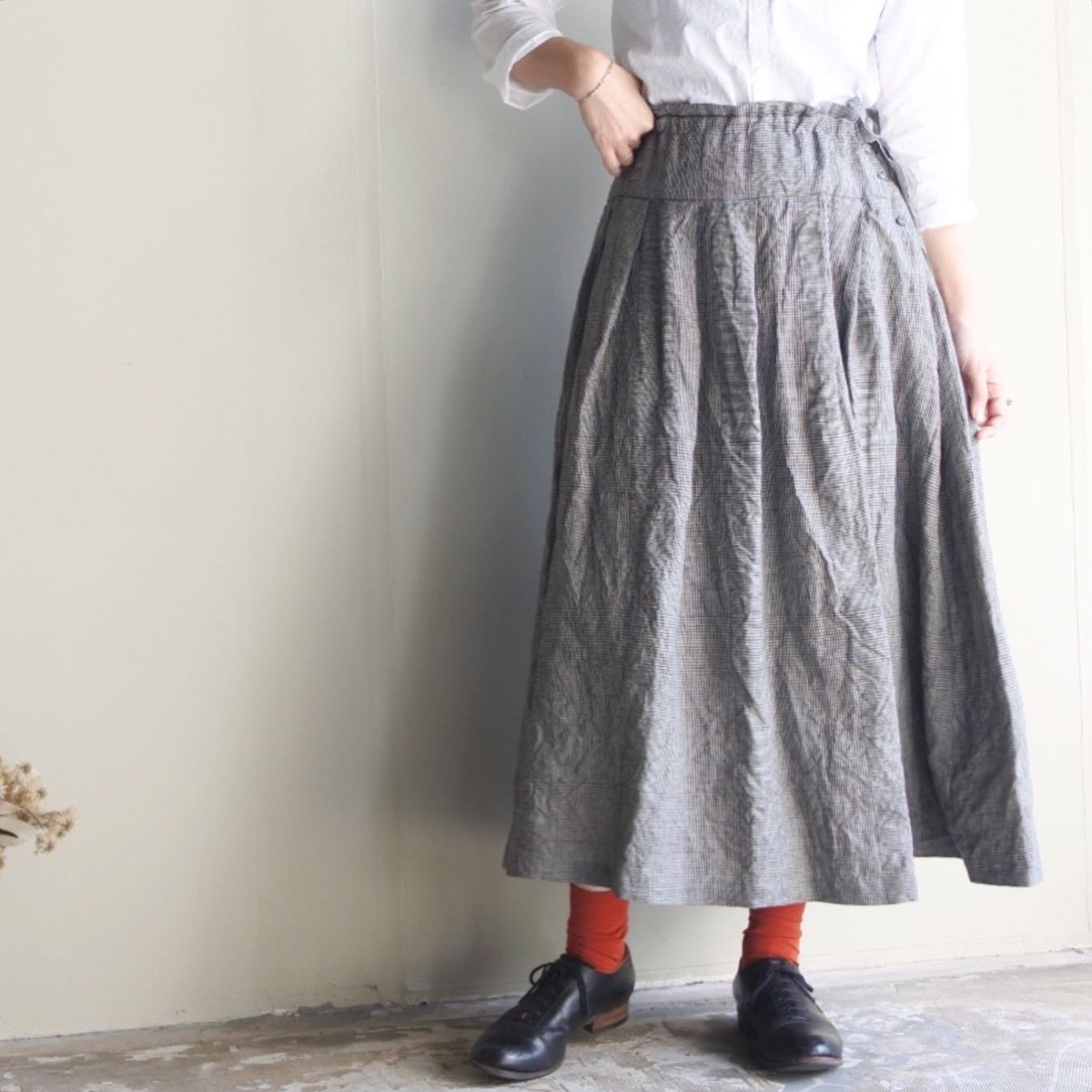 超美品 リネン ワンピース グレー２ アピースオブライブラリー ワンピース Williamsav Com