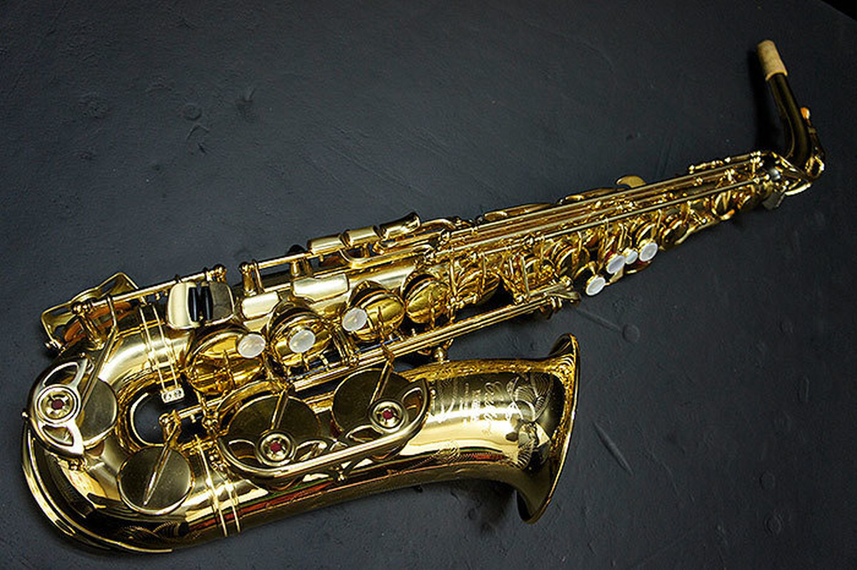 YAMAHA YAS-855 ☆幻の初代カスタム☆ ヤマハ中古アルトサックス 003684 | サックス買取ラボふくおか販売部 Sax