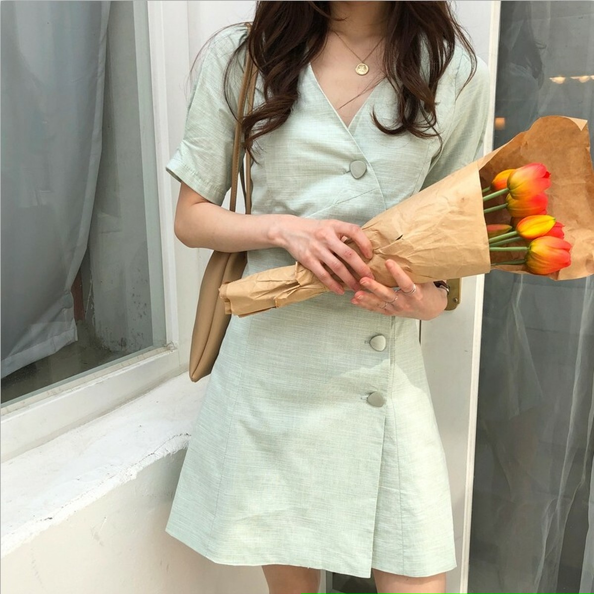 春新作 ワンピース 春ワンピース 夏ワンピース ミニワンピース ワンピースミニ丈 ミニ丈ワンピース リゾートワンピース Vネック ペパーミントグリーン S M Viento