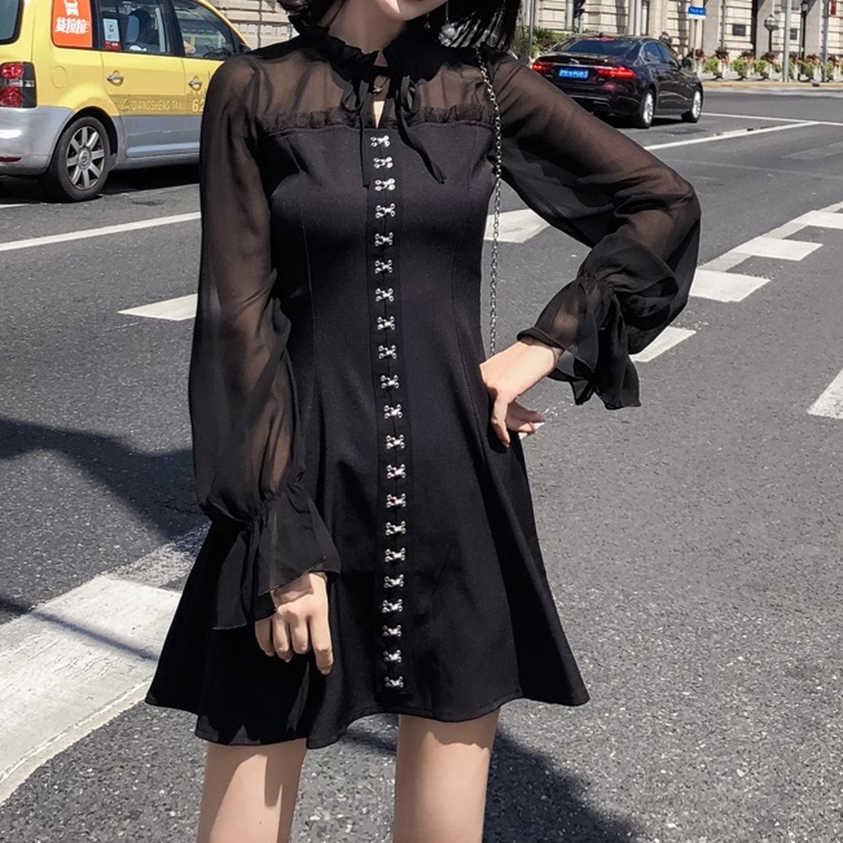 リボンタイ ミニドレス ベルスリーブ フリル プリンセスライン ワンピース 透け感 長袖 10代 代 30代 結婚式 二次会 お呼ばれ パーティー レディース R0116 Aeka Clothet Partydress